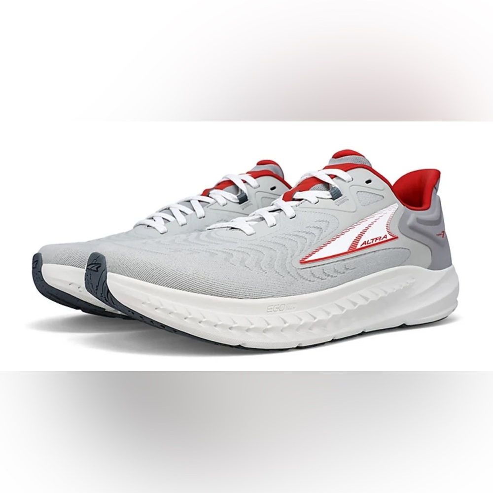 Altra torin 7 in size 12.5 mens in grey/red